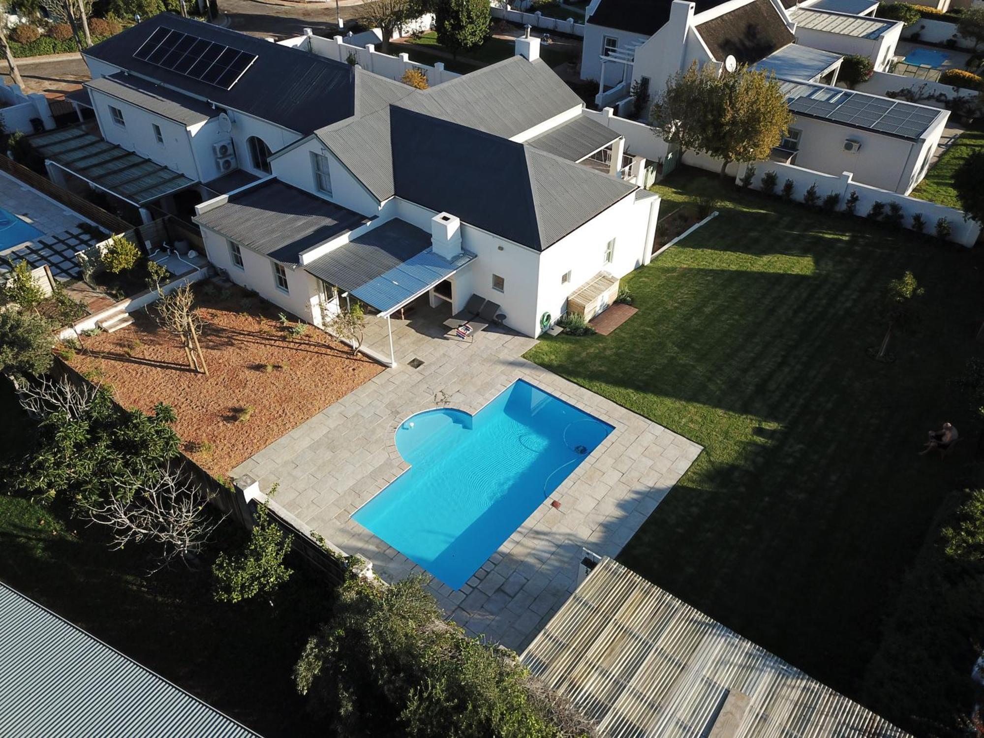 Largest One Bed Apartment & Private Pool In The Hoek Franschhoek Exterior photo